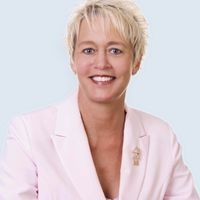 realtor photo
